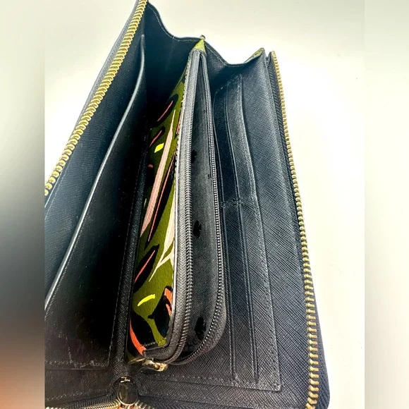 Kate Spade Long Wallet - Picture 9 of 11